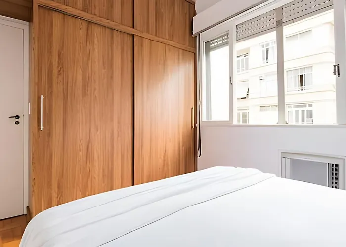 Excelente Apartamento Em Copacabana 2 Quartos
